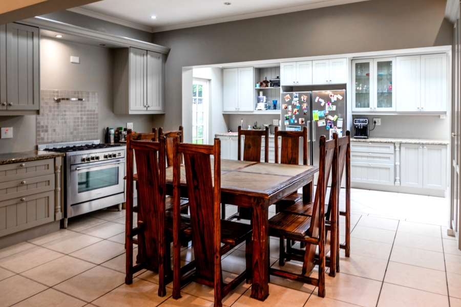 5 Bedroom Property for Sale in Milnerton Central Western Cape